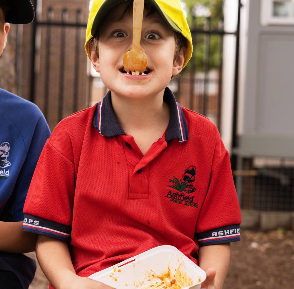 kid-eating